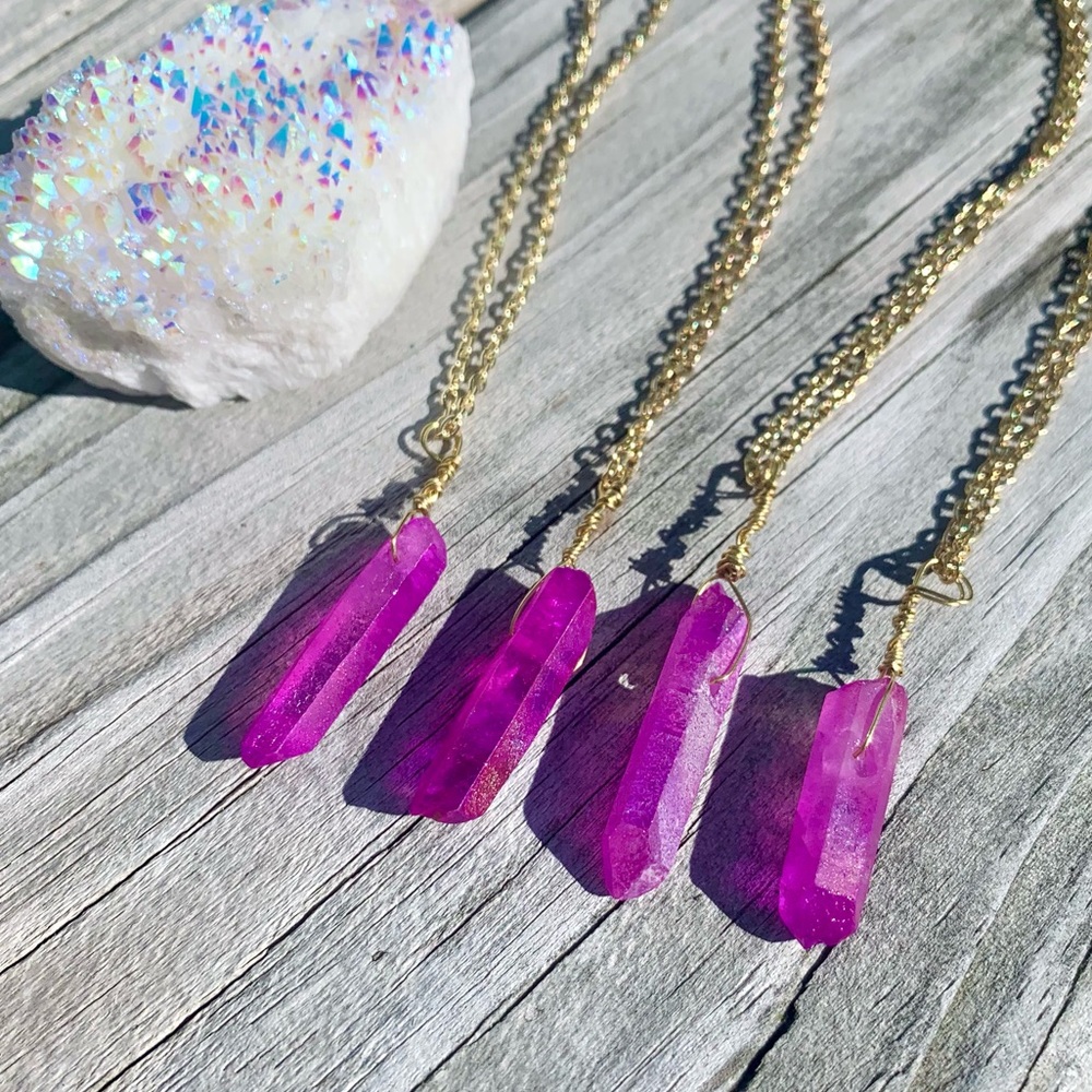 Purple Aura Quartz Gold Necklace - Picture 2 of 6